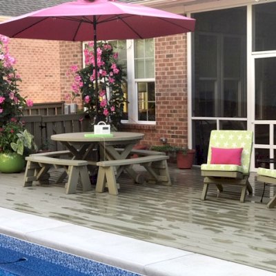 Portable Beach Chair (Options: Douglas-fir, Sherwin Williams, SW7737 Meadow Trail Stain by Custom Request). Photo also shows a Round Picnic Table Set. Photo Courtesy of Pamela Fortier of Chapel Hill, North Carolina.