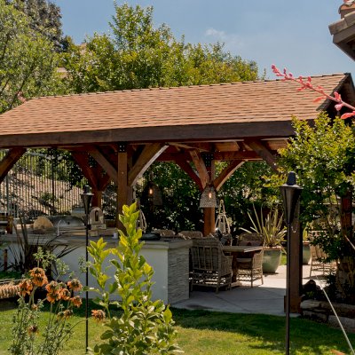 Thick Timber Toledo Wood Pavilions  (Options: 22' L x 14' W, Douglas-fir, 6-Post Anchor Kit for High-Wind, Electrical Wiring Trim for 1 Post, 8 x 8 Supports and Posts, 8 x 8 Rafters, No Fan Bases, Coffee-Stain Premium Sealant). Photo Courtesy of M. Moffitt Jackson of Foothills Ranch, California.