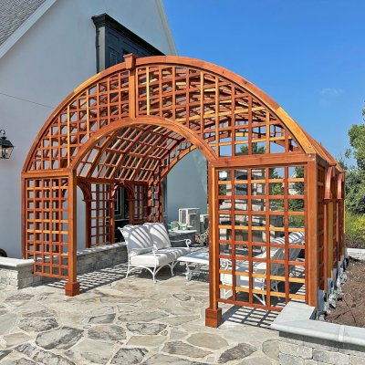 The Victorian Trellis (Options: 13' L x 16'-6" W, Combination of Arcs and Lattice Panels, California Redwood, No Rain Guard, 8' Post Height, No Electrical Wiring Trim, No Ceiling Fan Base, Transparent Premium Sealant). Photo Courtesy of J. Christesen of Kansas City, Missouri.