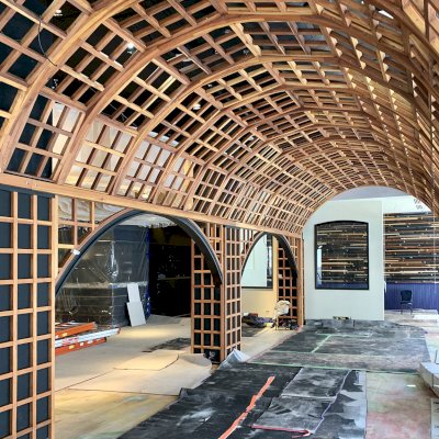 Custom Victorian Trellis Under Construction (Options: California Redwood, Transparent Premium Sealant). Installed at new restaurant ALLAVITA in 564 W Randolph St, Chicago, IL. Grand opening summer 2021. 