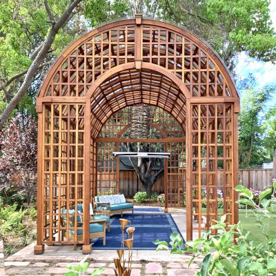 The Victorian Trellis (Options: 22' L x 14' W, Combination of Arcs and Lattice Panels, California Redwood, With Rain Guard, 9' Post Height, No Electrical Wiring Trim, No Ceiling Fan Base, Transparent Premium Sealant). Photo Courtesy of D. Blatz of Saratoga, CA.