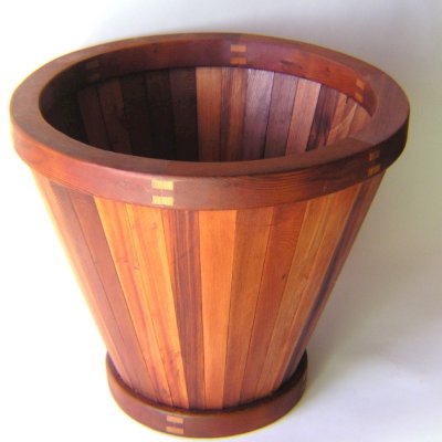 Vase Planter (Options: 8" x 15" x 14", California Redwood, Interior and Exterior of Box with Sealant (No Growing Vegetables), Transparent Premium Sealant).