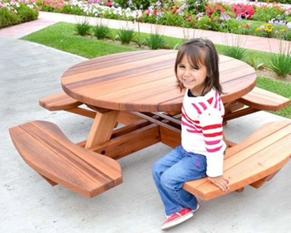 Kid's Round Wood Picnic Table Kit