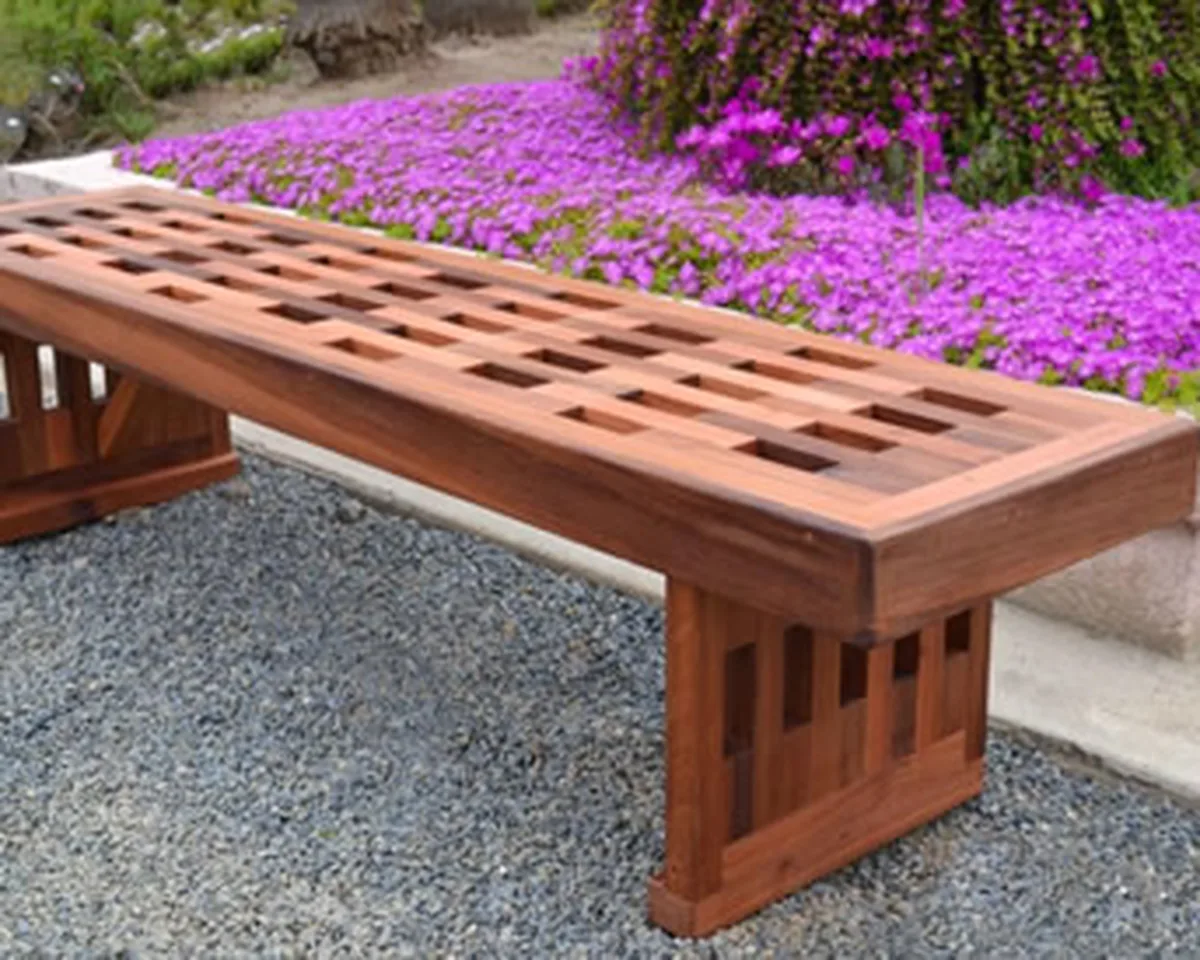 Lighthouse Garden Bench