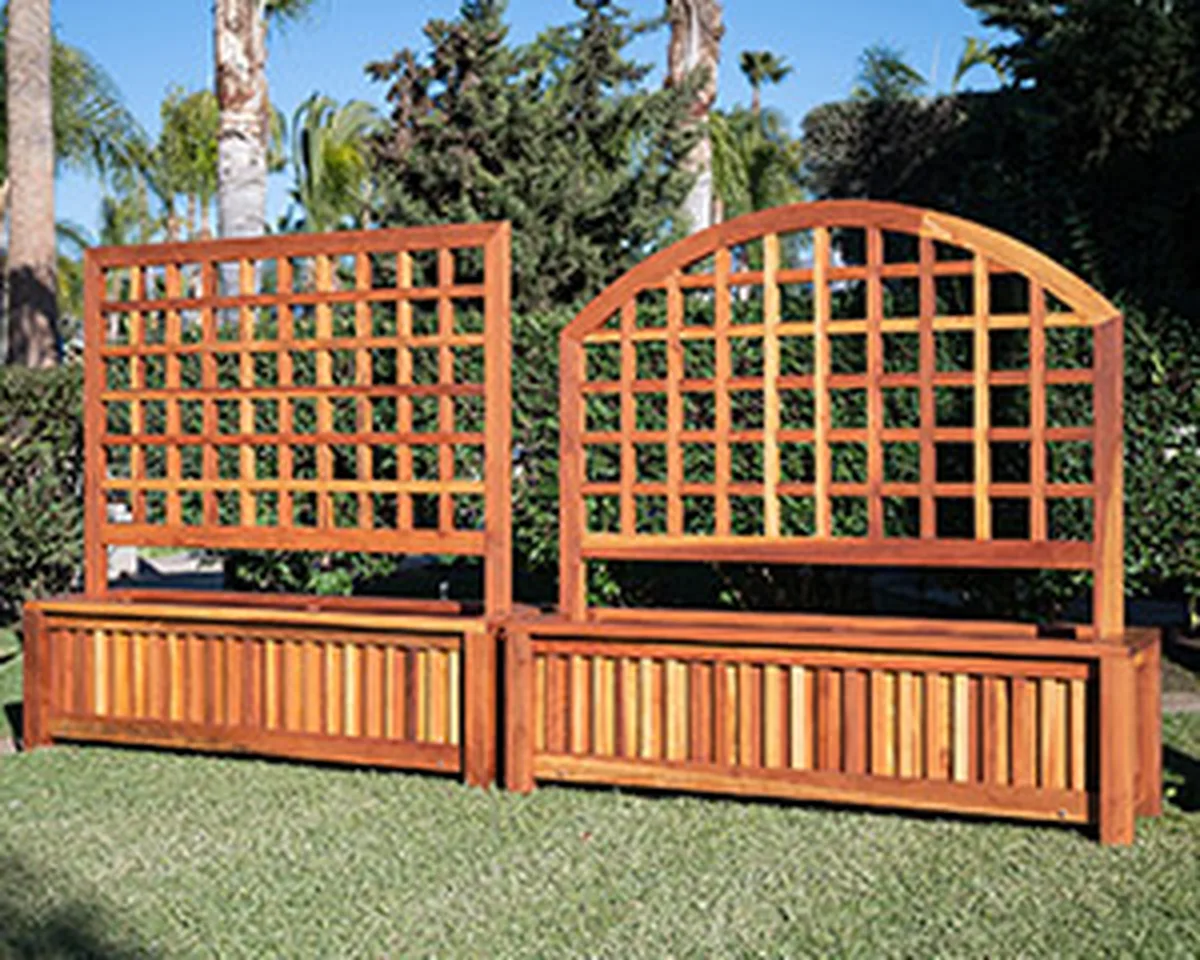 Mission de Oro Planters