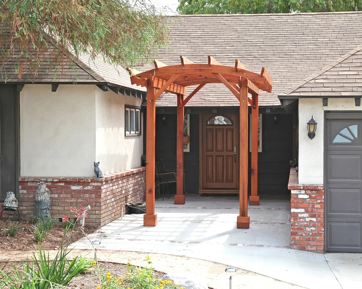 Small Arched Open Sky Pergolas