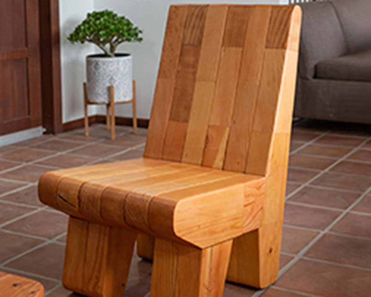 Titanic Timber Throne