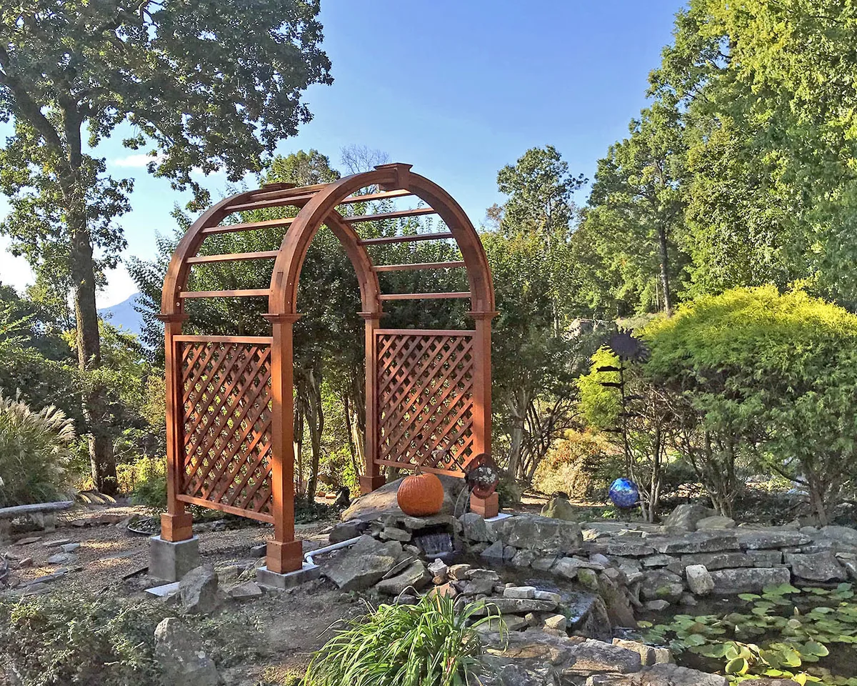 Versailles Arbor