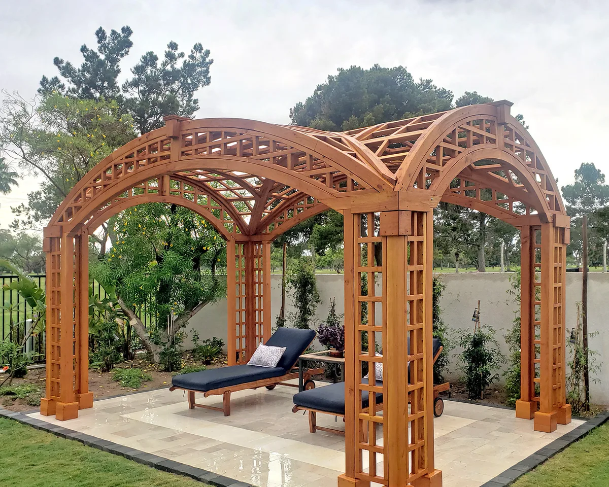 Victorian Arch Trellis Pergola