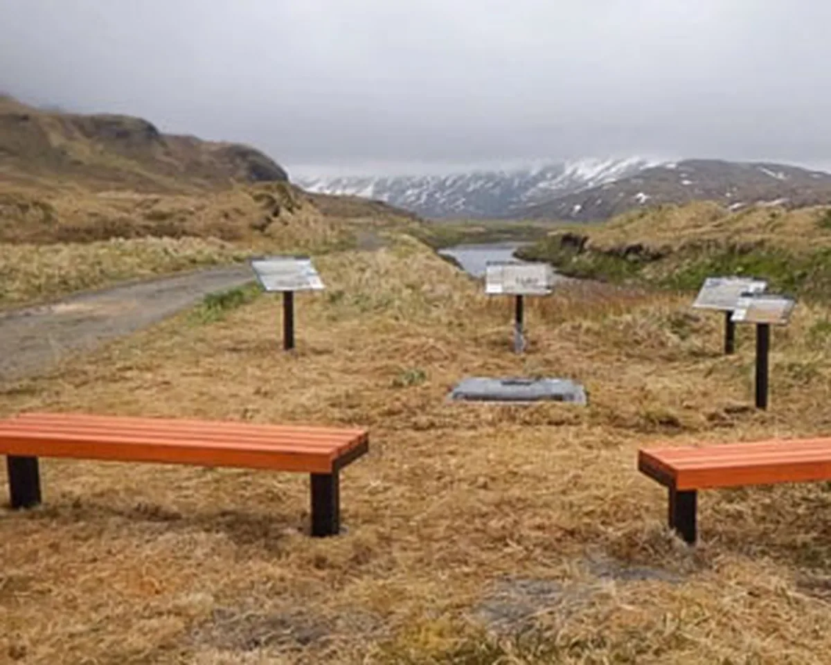 VA Wooden Bench
